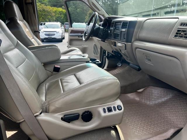 2005 Ford Excursion Limited