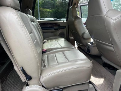 2005 Ford Excursion Limited