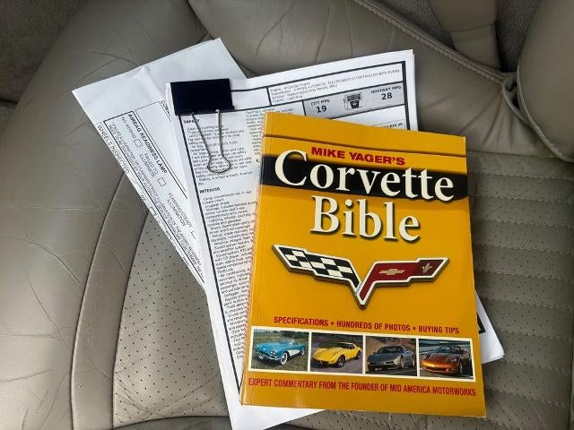 2004 Chevrolet Corvette Base