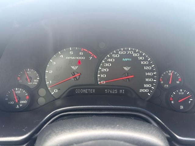 2004 Chevrolet Corvette Base