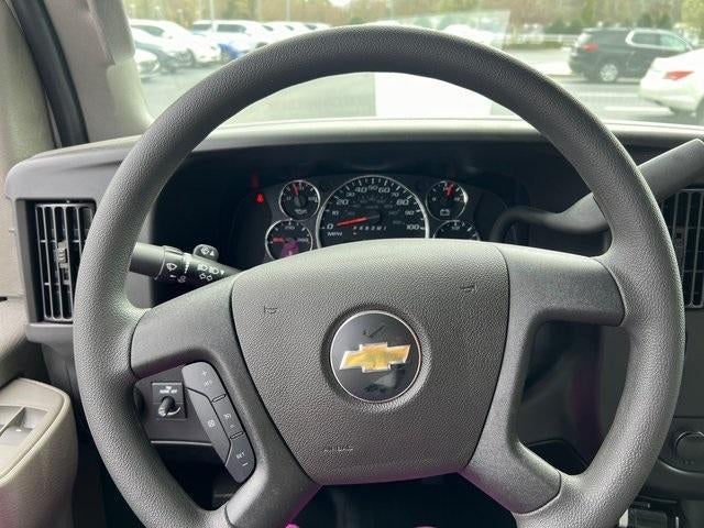 2024 Chevrolet Express Cutaway 3500 Base