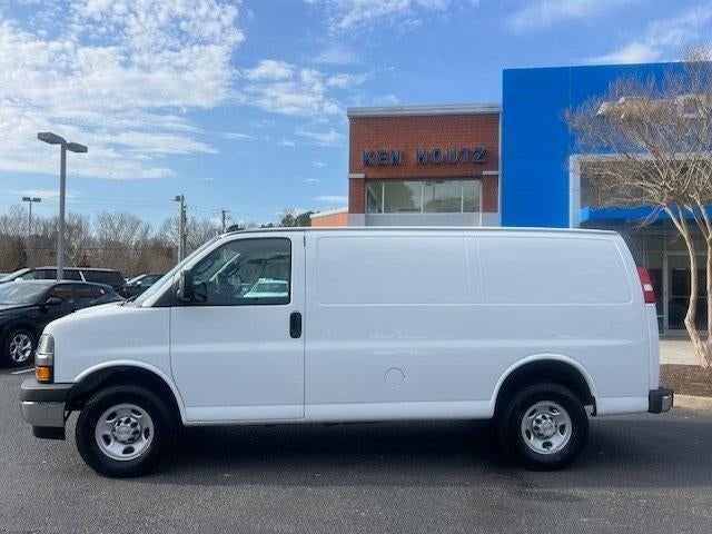 2024 Chevrolet Express Cargo 2500 Base