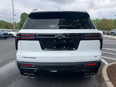 2024 Chevrolet Traverse LT