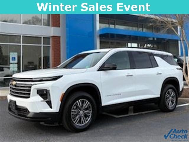 2025 Chevrolet Traverse LT