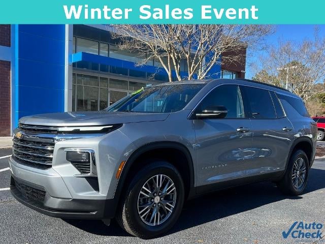 2025 Chevrolet Traverse LT