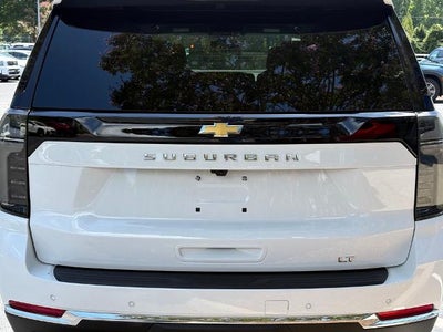 2026 Chevrolet Suburban LT