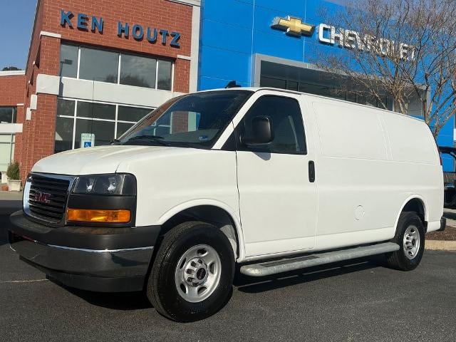 2024 GMC Savana Cargo 2500 Base
