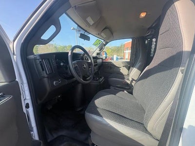 2024 GMC Savana Cargo 2500 Base