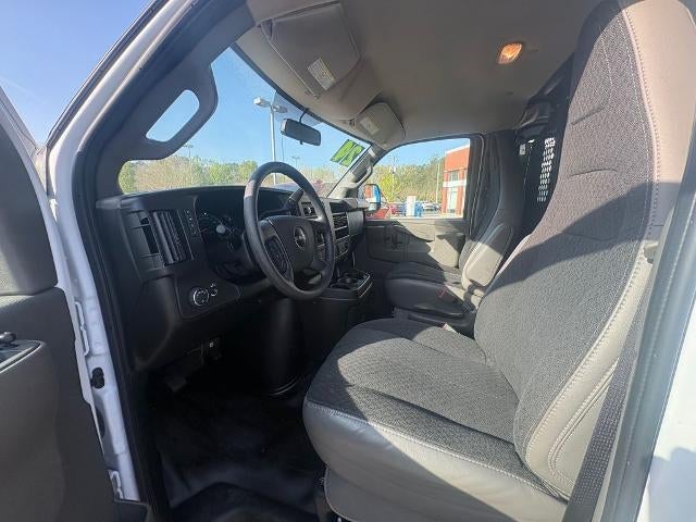2024 GMC Savana Cargo 2500 Base