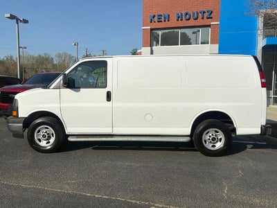 2024 GMC Savana Cargo 2500 Base