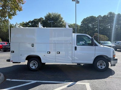2026 Chevrolet Express Cutaway 3500 Base