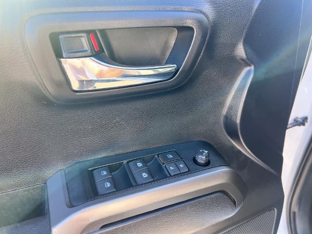2020 Toyota Tacoma 4WD SR5