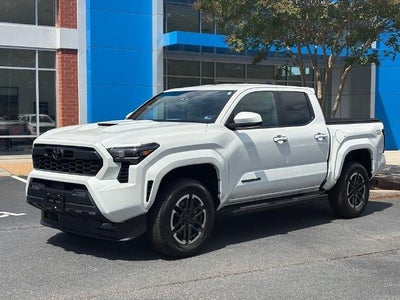 2024 Toyota Tacoma 4WD SR5