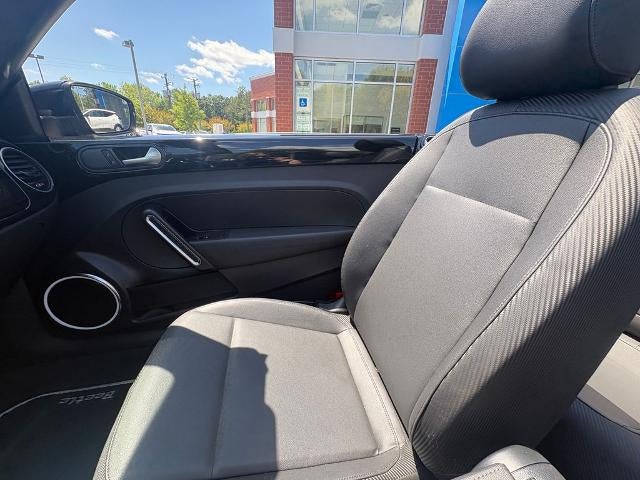 2014 Volkswagen Beetle Convertible 2.5L