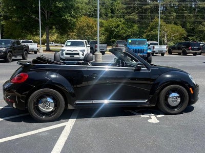 2014 Volkswagen Beetle Convertible 2.5L