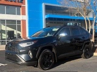 2021 Toyota RAV4 Hybrid XLE