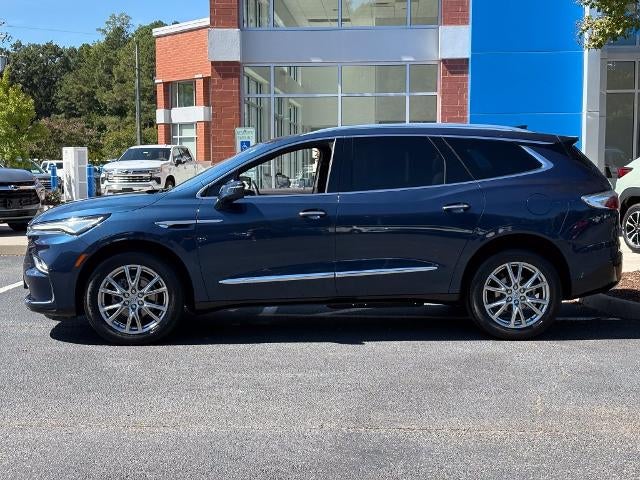 2023 Buick Enclave Premium