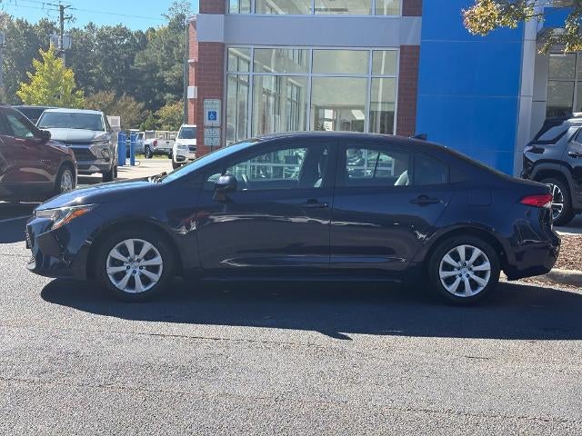 Used 2021 Toyota Corolla LE with VIN 5YFEPMAE6MP206339 for sale in Gloucester, VA