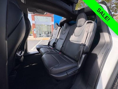 2022 Tesla Model X Base