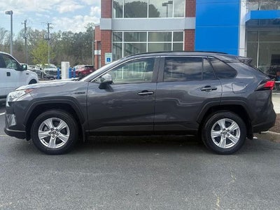 2021 Toyota RAV4 Hybrid XLE